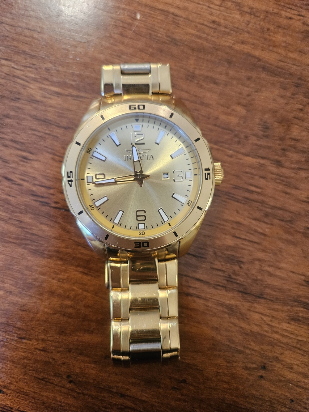 Invicta Men’s Gold-Tone Stainless Steel Dress Watch, Water Resistant